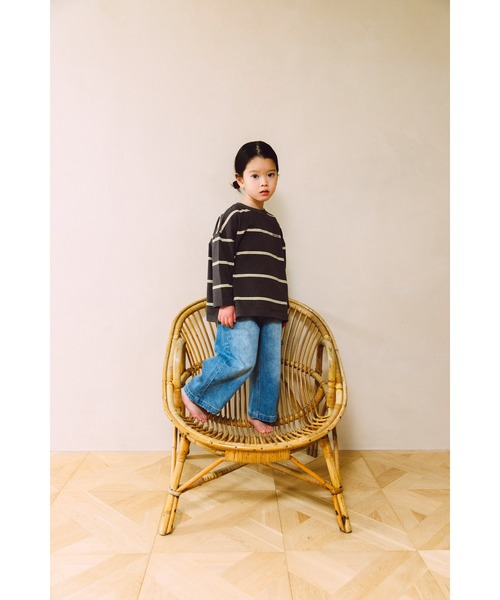 ooju（オージュ）の「【ooju】ペンシルボーダーロングTシャツ（Tシャツ/カットソー・キッズ・ベージュ/グリーン/チャコール・3/4/2/1）」の4枚目の写真