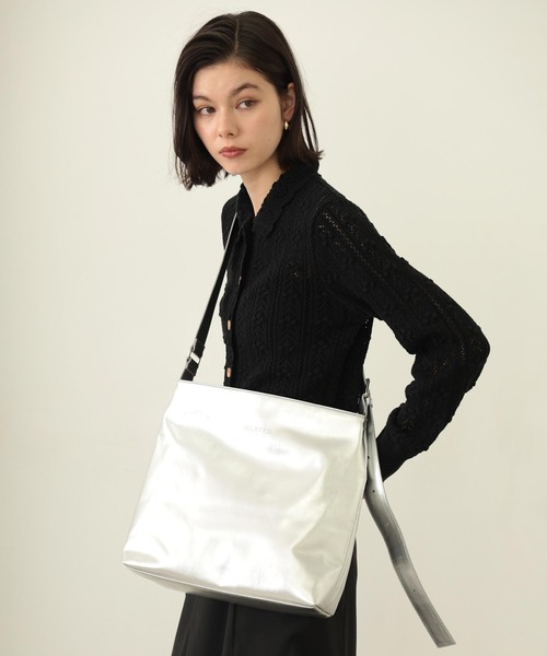 MILKFED.(ミルクフェド)の「SOLID SHOULDER BAG(ショルダーバッグ・レディース・シルバー/ブラック/ブラウン・ONE SIZE)」の15枚目の写真