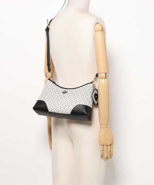 METROCITY（メトロシティ）の「【メトロシティ】ラルゴモントショルダーバッグスモール（ショルダーバッグ・レディース・ブラック・FREE）」の9枚目の写真