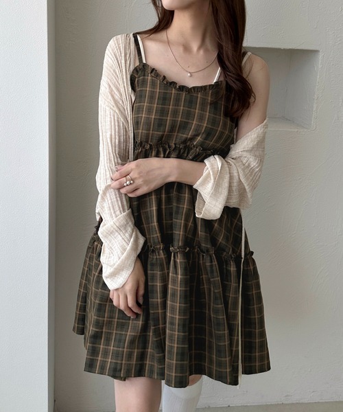 apres jour clair（アプレジュールクレア）の「【apres jour clair】アソートフリルキャミチュニック（チュニック・レディース・ブラック/その他/ベージュ/オフホワイト/ネイビー/ブラウン系その他・X-LARGE/フリー）」の3枚目の写真