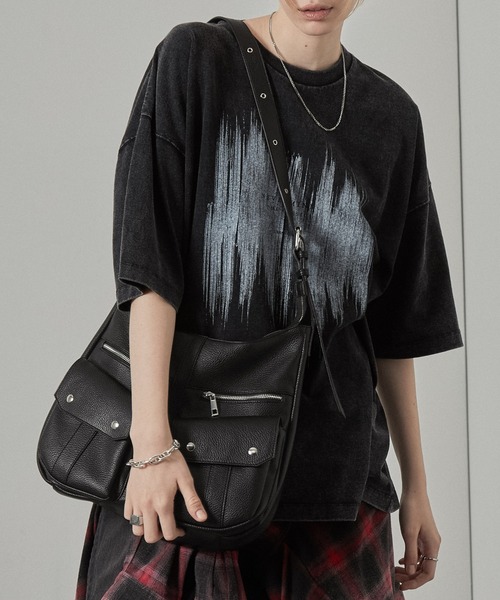 Alex ショルダーバック Alfred Alex】synthetic leather drawstring shoulder bag