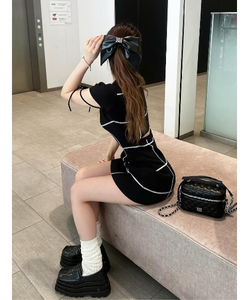 バックオープンステッチニットミニワンピース（ワンピース