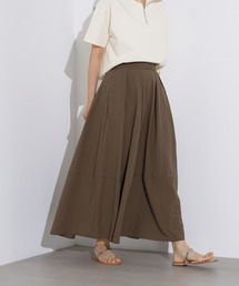 ボリュームフレアスカート