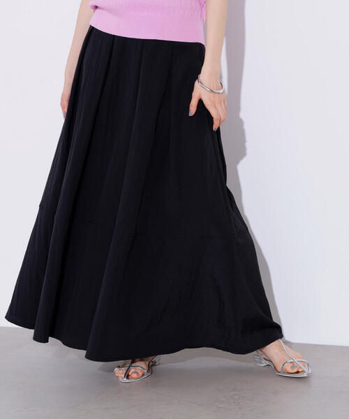 N.（N. Natural Beauty Basic）（エヌエヌナチュラルビューティーベーシック）の「ボリュームフレアスカート（スカート・レディース・ブラック/カーキ/オフホワイト・MEDIUM）」の3枚目の写真