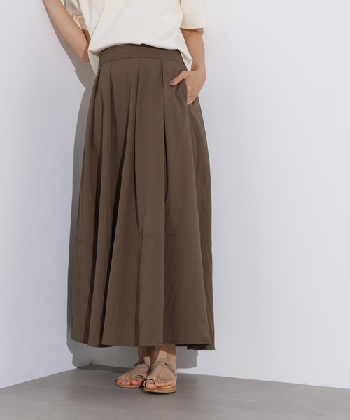 N.（N. Natural Beauty Basic）（エヌエヌナチュラルビューティーベーシック）の「ボリュームフレアスカート（スカート・レディース・ブラック/カーキ/オフホワイト・MEDIUM）」の5枚目の写真