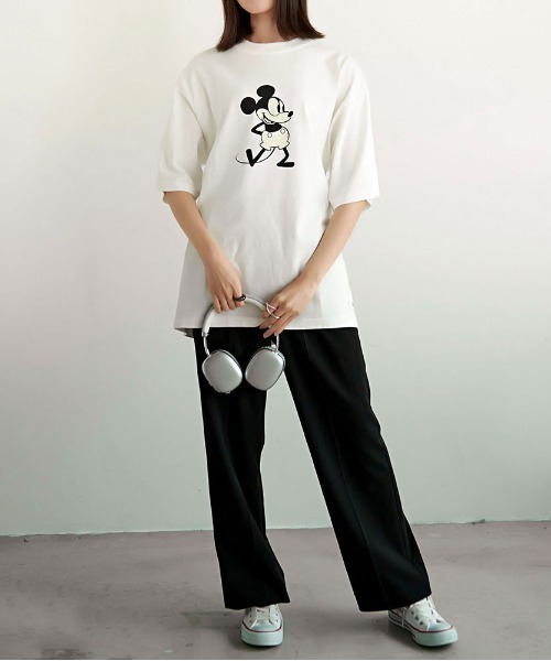 Disney(ディズニー)の「『DISCUS/ディスカス×DISNEY/ディズニー』半袖TEE(Tシャツ/カットソー・レディース・ブラック系1/ブラック系2/ホワイト系2/ホワイト系1・L/M)」の13枚目の写真