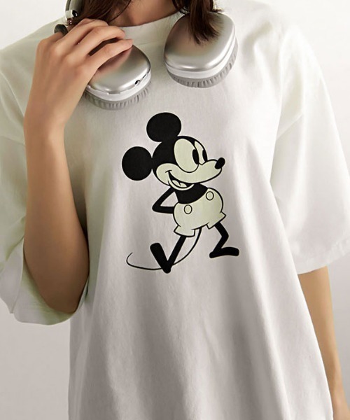 Disney(ディズニー)の「『DISCUS/ディスカス×DISNEY/ディズニー』半袖TEE(Tシャツ/カットソー・レディース・ブラック系1/ブラック系2/ホワイト系2/ホワイト系1・L/M)」の18枚目の写真