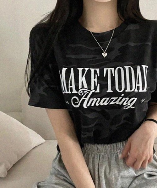 NANAHACHI(ナナハチ)の「カモフラ クロップド 半袖Tシャツ(Tシャツ/カットソー・レディース・カーキ/チャコールグレー・FREE)」の8枚目の写真