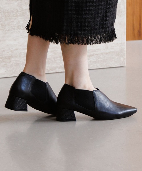 HIMIKO（ヒミコ）の「【HIMIKO】ポインテッドトゥサイドゴア/651316（パンプス・レディース・ガンメタ/ブラック・21.5cm/25.5cm/25.0cm/24.0cm/23.0cm/24.5cm/23.5cm/22.5cm/22.0cm）」の22枚目の写真