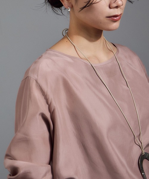 SALON adam et rope'（サロン アダム エ ロペ）の「[25AW]GENTLE SILK ロングスリーブプルオーバー【セットアップ対応・洗える】（シャツ/ブラウス・レディース・ブラック/ブラウン系その他2/ピンク系その他2・FREE）」の18枚目の写真