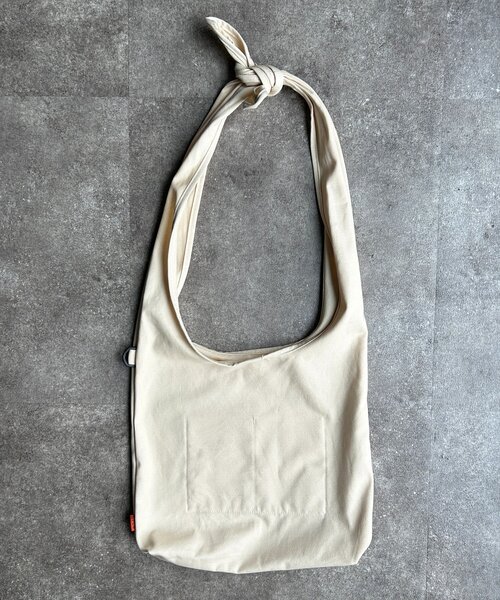 CPCM（シーピーシーエム）の「マルチWAYキャンバスロゴバッグ（トートバッグ・レディース・アイボリー/オレンジ/ネイビー・FREE）」の7枚目の写真