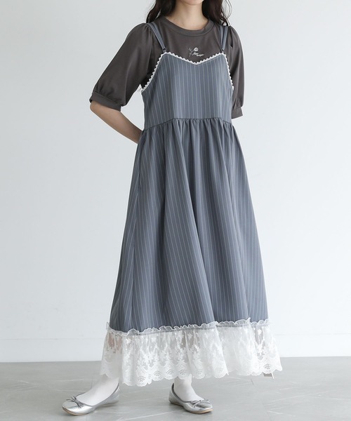 somari imagination（ソマリ イマジネーション）の「『ピンストライプキャミワンピース』（ワンピース・レディース・ネイビー/グレー・2/1）」の2枚目の写真