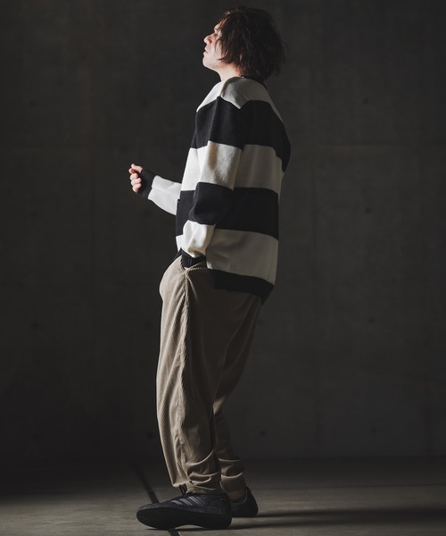 GLIMCLAP（グリムクラップ）の「mn3139-Mid-gauge crewneck  border sweater-Distressed for a vintage look- クルーネックニット（ニット/セーター・メンズ・ブルー系その他/ブラック×ホワイト/ブラック×レッド/グレー系その他・S/M/L）」の9枚目の写真