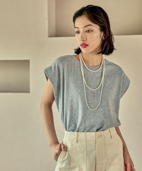 LEPSIM(レプシィム)の「ライト裏毛ノースリーブ 571374(Tシャツ/カットソー・レディース・ライトブルー/ブラック/グレイッシュベージュ・FREE)」の3枚目の写真