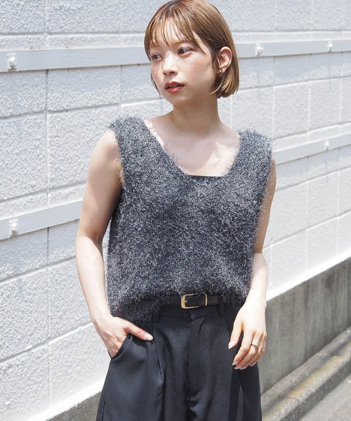 tiptop（ティップトップ）の「ラメフェザー2wayベスト（ベスト・レディース・グレー/チャコールグレー/アイボリー・FREE）」の11枚目の写真