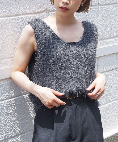tiptop（ティップトップ）の「ラメフェザー2wayベスト（ベスト・レディース・グレー/チャコールグレー/アイボリー・FREE）」の12枚目の写真