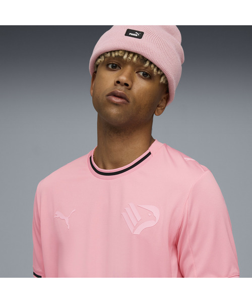 PUMA(プーマ)の「PUMA プーマ メンズ 2025-26 パレルモFC ホーム レプリカ 半袖 ユニフォーム(Tシャツ/カットソー・メンズ・ピンク・LARGE/X-LARGE/X-SMALL/MEDIUM/SMALL/XX-LARGE)」の3枚目の写真