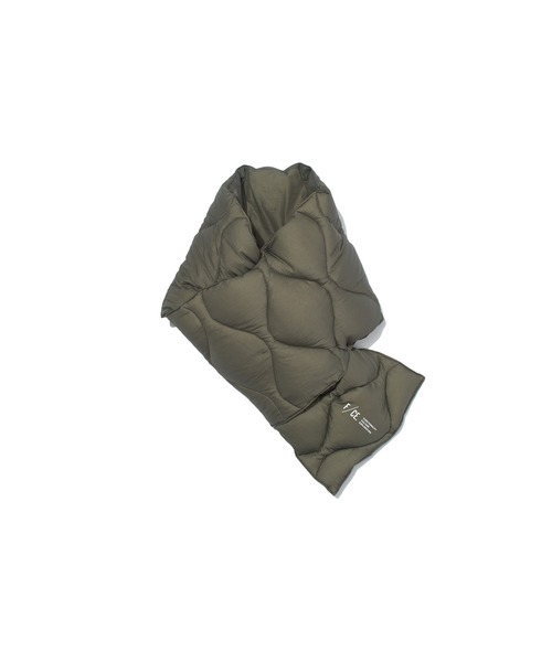 F/CE. （エフシーイー）の「F/CE. 25-TAION BY F/CE. PACKABLE DOWN SCARF / エフシーイー  25-タイオンバイエフシーイーパッカブルダウンスカーフ（マフラー・メンズ・グレー/ダークグリーン/ブラック/ネイビー/パープル・FREE）」の6枚目の写真