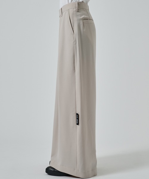 SHAREEF(シャリーフ)の「【SHAREEF】WIDE SLACKS(スラックス・メンズ・ホワイト/ブラック・1/2)」の14枚目の写真