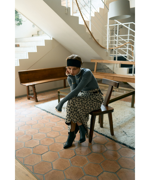 La Maison de Lyllis（メゾンドリリス）の「【La Maison de Lyllis/ラ メゾン ド リリス】RAMA　ヘアーバンド（ヘアバンド・レディース・ブラウン/ブラック・フリー）」の5枚目の写真