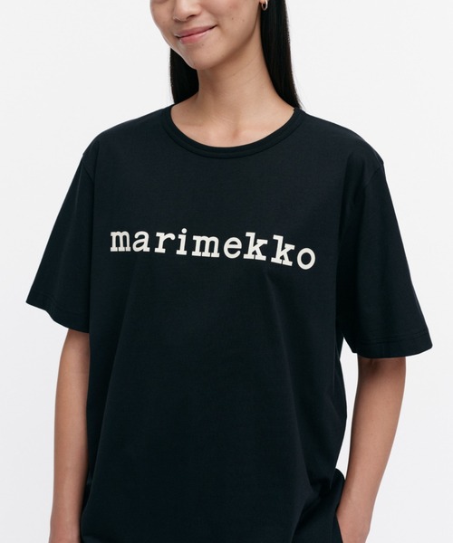 marimekko(マリメッコ)の「【kioski】 Vihne Logo / t-shirt(Tシャツ/カットソー・レディース・ブラック/レッド・X-SMALL/SMALL/MEDIUM/LARGE)」の5枚目の写真
