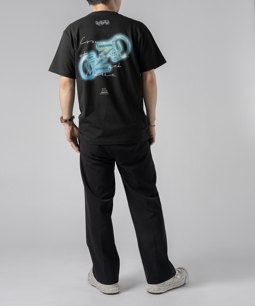 ZOZO(ゾゾ)の「ZOZOFES T(Tシャツ/カットソー・レディース・ブラック/ホワイト・XL/L/M)」の13枚目の写真