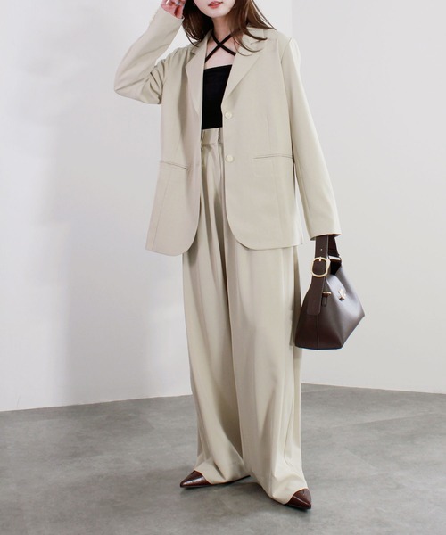 Reurie'(レウリィ)の「【セットアップ着用可能】ベルテッドテーラードジャケット / きれいめ カジュアル モード ベルト付き オフィスカジュアル グレー アイボリー ベージュ ブラック(テーラードジャケット・レディース・ブラック/グレー/アイボリー・FREE)」の17枚目の写真