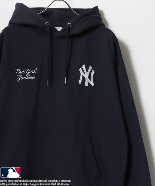 MLB（メジャーリーグベースボール）の「2025AW MLB/メジャーリーグベースボール  オーバーサイズ 裏起毛 ワッペン刺繍 チームロゴ プルオーバーパーカー フーディー レディース メンズ（パーカー・メンズ・アッシュグレー/ブラック/ネイビー/ブラウン・M/L/LL）」の4枚目の写真