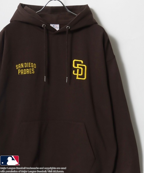 MLB（メジャーリーグベースボール）の「2025AW MLB/メジャーリーグベースボール  オーバーサイズ 裏起毛 ワッペン刺繍 チームロゴ プルオーバーパーカー フーディー レディース メンズ（パーカー・メンズ・アッシュグレー/ブラック/ネイビー/ブラウン・M/L/LL）」の3枚目の写真