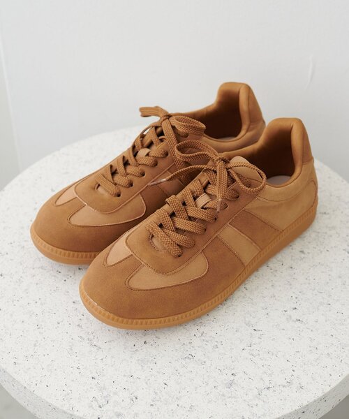 DISCOAT(ディスコート)の「【ユニセックス】ジャーマントレーナー(スニーカー・レディース・キャメル/グレー/ブラウン・24.5cm/23.5cm/27.5cm/26.5cm)」の7枚目の写真