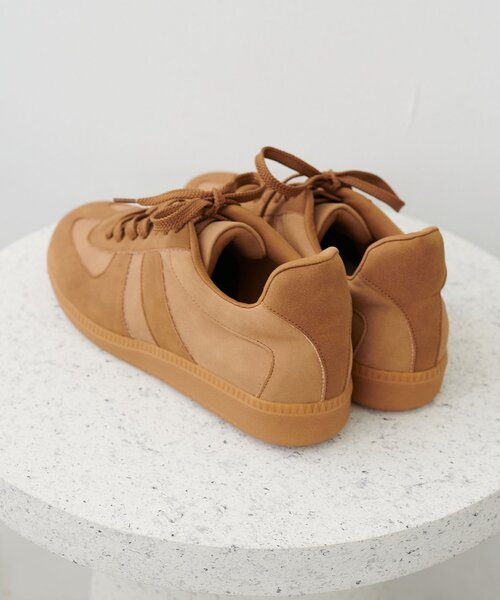 DISCOAT(ディスコート)の「【ユニセックス】ジャーマントレーナー(スニーカー・レディース・キャメル/グレー/ブラウン・24.5cm/23.5cm/27.5cm/26.5cm)」の10枚目の写真