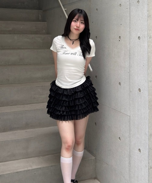 Lae(レイ)の「レースレタリングTシャツ(Tシャツ/カットソー・レディース・ブラック/ホワイト・MEDIUM/SMALL)」の5枚目の写真