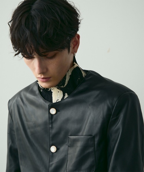 Shoowtime(ショウタイム)の「No Collar Leather Jacket / ノーカラーレザージャケット(ノーカラージャケット・メンズ・ブラック・MEDIUM/LARGE/X-LARGE)」の11枚目の写真