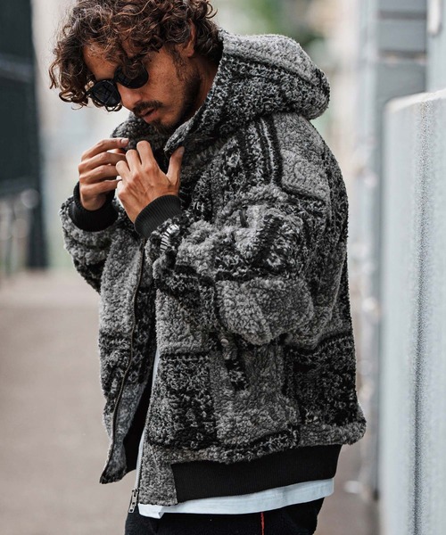 felkod(フィルコッド)の「mj11045-Bandana Pattern Boa Hooded Blouson フーデッドブルゾン(F25F010)(ブルゾン・メンズ・ホワイト/ブラック×グレー・S/M/L)」の3枚目の写真