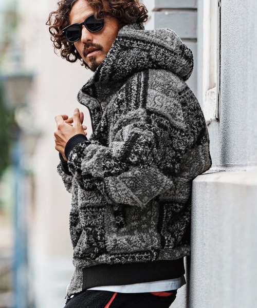 felkod(フィルコッド)の「mj11045-Bandana Pattern Boa Hooded Blouson フーデッドブルゾン(F25F010)(ブルゾン・メンズ・ホワイト/ブラック×グレー・S/M/L)」の4枚目の写真