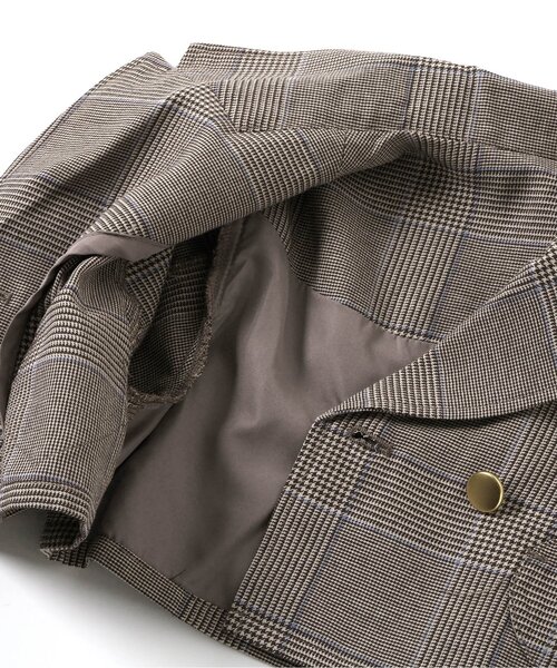 apres les cours(アプレレクール)の「【ジュニア対応】ハートポケットブレザー(テーラードジャケット・キッズ・ネイビー/チェック・100/120/140)」の3枚目の写真