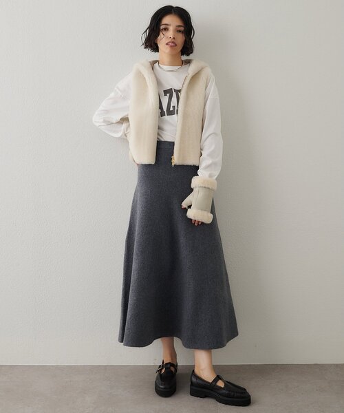 ⭐️完売品　ウィムガゼット　ジーロンラムフレアスカート　Free アイボリー ⭐️完売品 ウィムガゼット ジーロンラムフレアスカート Free アイボリー