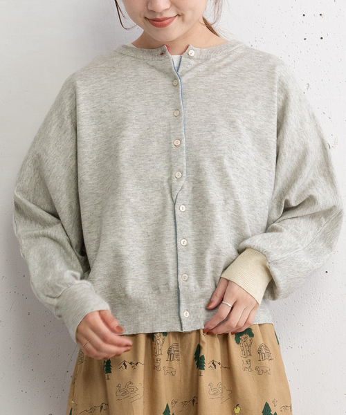 POU DOU DOU（プードゥドゥ）の「変形前立てドルマンカーディガン（カーディガン/ボレロ・レディース・イエロー/レッド/ライトグレー/ブラック/ブルー・M）」の3枚目の写真