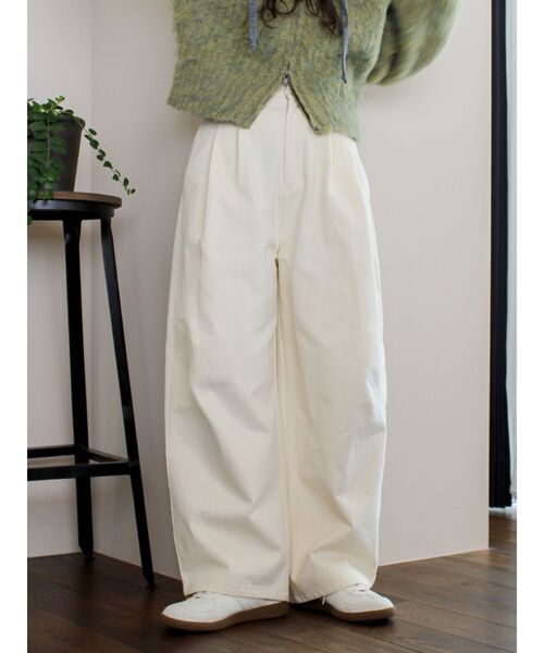 Ungrid コクーン チノパンツ アイボリー S 新品未使用 アングリッド Ungrid（アングリッド） チノパン コクーンチノパンツ レディース