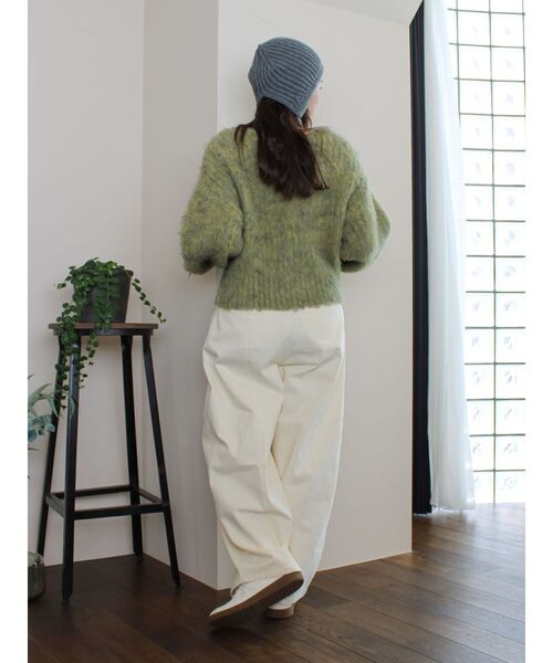 Ungrid（アングリッド）の「起毛コクーンチノパンツ（チノパンツ・レディース・アイボリー/チャコールグレー・SMALL/MEDIUM）」の17枚目の写真