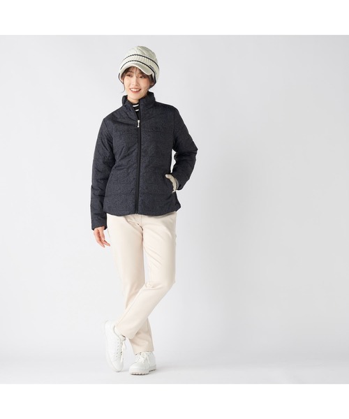 marie claire(マリ・クレール)の「marie claire GOLF マリクレールゴルフ ゴルフウェア 軽量 保温 タフタ 中綿 ブルゾン ジャケット(ブルゾン・レディース・オフホワイト/ブラック・L/M/LL/3L)」の9枚目の写真