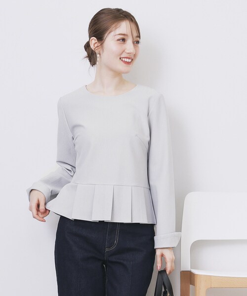 index（インデックス）の「ストレッチペプラムラメトップス【洗濯機OK/防シワ/抗ピル】《S～3L》（Tシャツ/カットソー・レディース・ナチュラル/チャコールグレー/サックスブルー・42/40/38/36/44）」の12枚目の写真