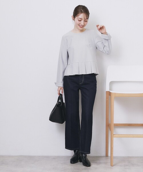 index（インデックス）の「ストレッチペプラムラメトップス【洗濯機OK/防シワ/抗ピル】《S～3L》（Tシャツ/カットソー・レディース・ナチュラル/チャコールグレー/サックスブルー・42/40/38/36/44）」の13枚目の写真