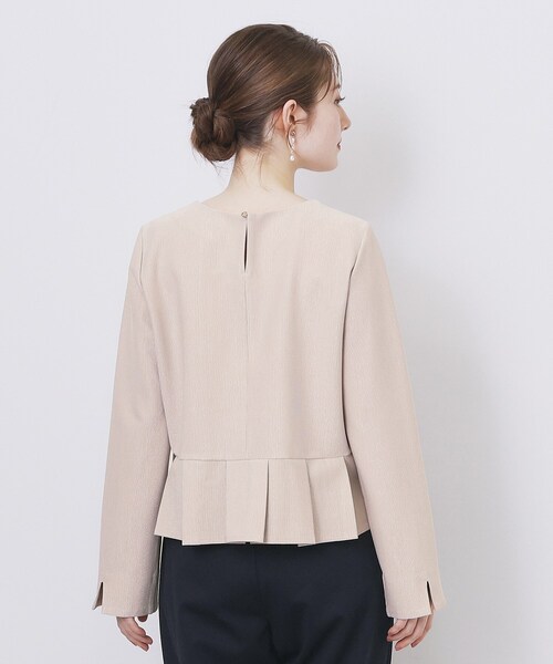 index（インデックス）の「ストレッチペプラムラメトップス【洗濯機OK/防シワ/抗ピル】《S～3L》（Tシャツ/カットソー・レディース・ナチュラル/チャコールグレー/サックスブルー・42/40/38/36/44）」の18枚目の写真