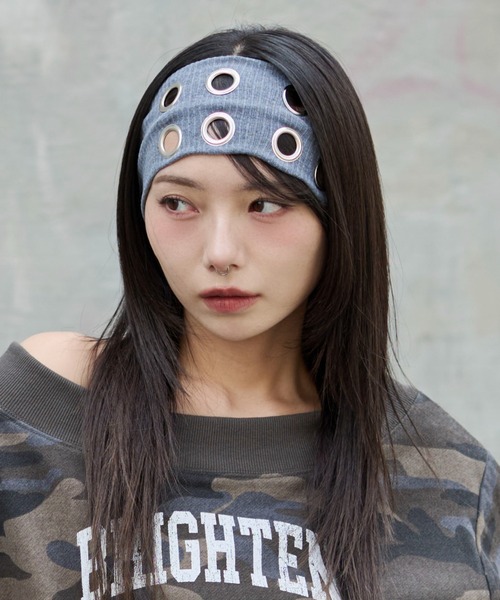 WEGO(ウィゴー)の「WEGO/BIGアイレットヘアバンド(ヘアバンド・レディース・ブラック/ライトグレー・FREE)」の1枚目の写真