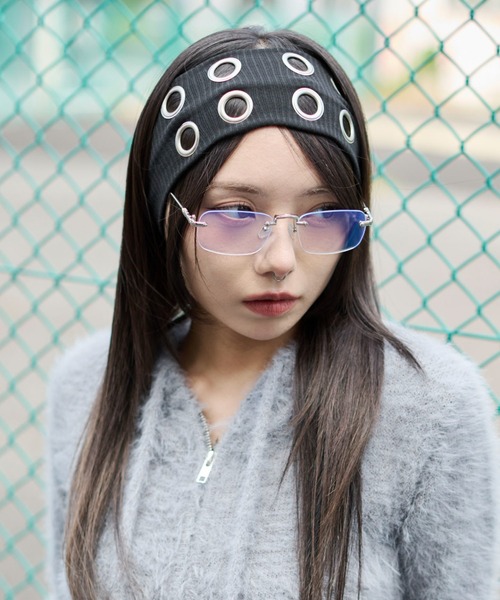 WEGO(ウィゴー)の「WEGO/BIGアイレットヘアバンド(ヘアバンド・レディース・ブラック/ライトグレー・FREE)」の9枚目の写真