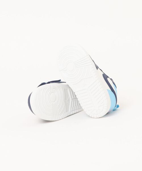 JORDAN BRAND（ジョーダンブランド）の「12-16 JORDAN 1 LOW ALT (TD)　DR9747-149（スニーカー・キッズ・ホワイト・13/14/15 /16/12）」の11枚目の写真