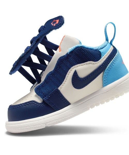 JORDAN BRAND（ジョーダンブランド）の「12-16 JORDAN 1 LOW ALT (TD)　DR9747-149（スニーカー・キッズ・ホワイト・13/14/15 /16/12）」の7枚目の写真