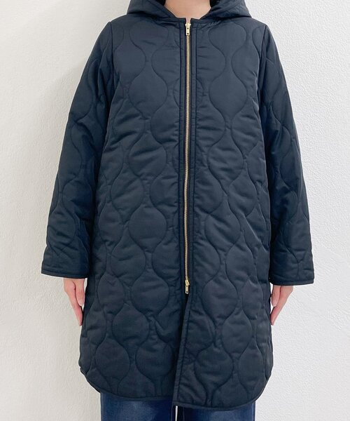 un dix cors(アンディコール)の「《着回し力抜群》ベスト+キルティングロングコート(ダウンジャケット/コート・レディース・ブラック/アイボリー・FREE)」の22枚目の写真