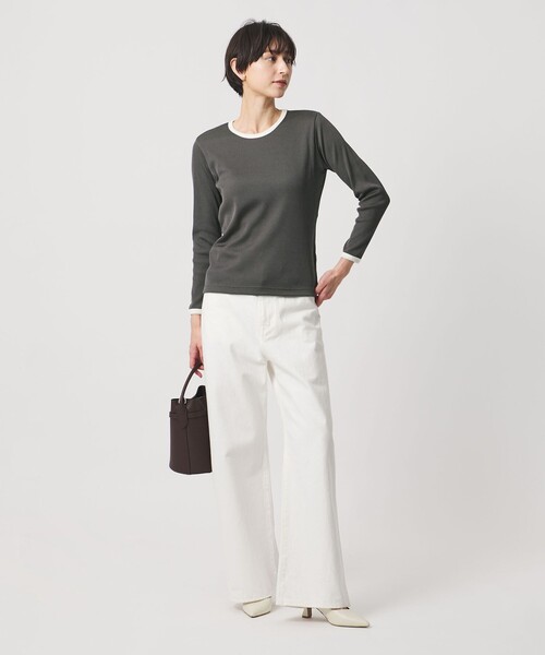 UNITED ARROWS(ユナイテッドアローズ)の「リブ バイカラー パイピング カットソー(Tシャツ/カットソー・レディース・オフホワイト/ダークブラウン/ダークグレー/ネイビー/ベージュ・FREE)」の11枚目の写真